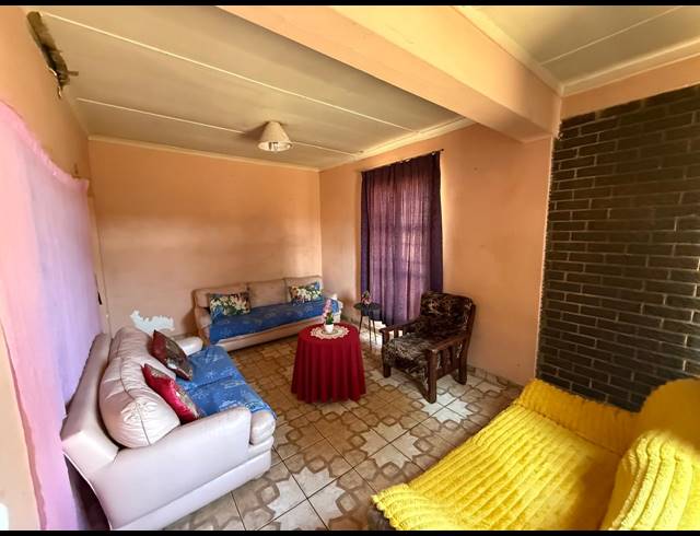 3 BEDROOM HOUSE FOR SALE IN VANDERBIJLPARK CE 3